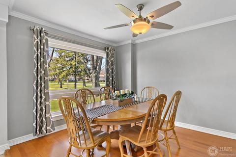 555 Aberdeen St, Hoffman Estates, IL 60169 photo 14