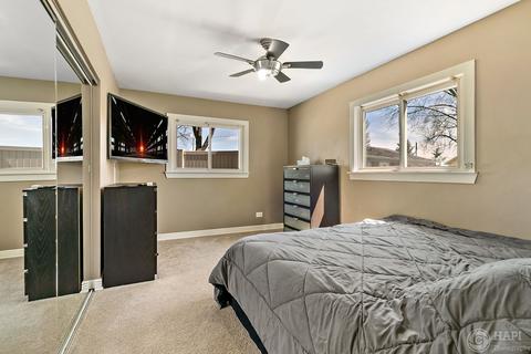 555 Aberdeen St, Hoffman Estates, IL 60169 photo 19