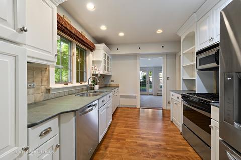 1423 Tower Rd, Winnetka, IL 60093 photo 9