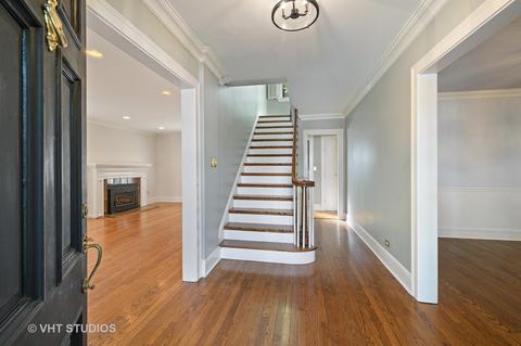 1423 Tower Rd, Winnetka, IL 60093 photo 3