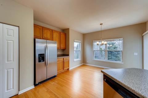 1150 Southridge Trl, Algonquin, IL 60102 photo 8