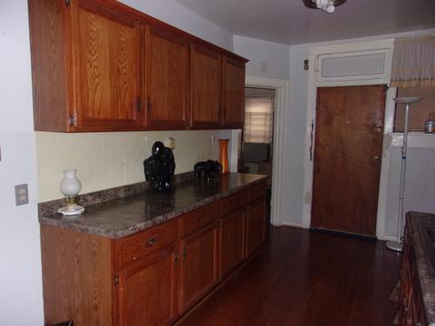7809 S Phillips Ave, Chicago, IL 60649 photo 11