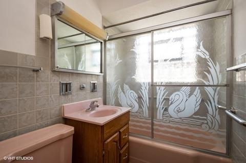 2135 Dobson St, Evanston, IL 60202 photo 12