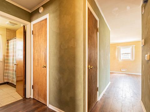 125 N Warrington Rd, Des Plaines, IL 60016 photo 12