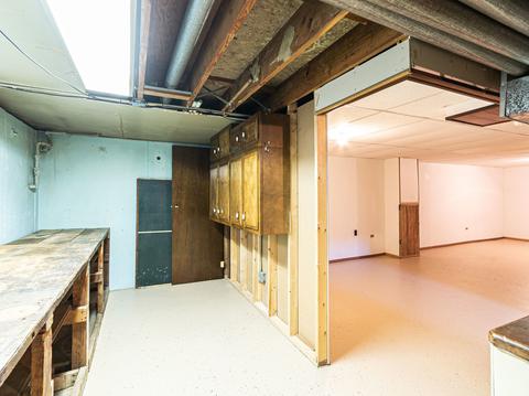125 N Warrington Rd, Des Plaines, IL 60016 photo 21