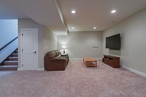 1127 Willow Creek Dr, Bloomington, IL 61705 photo 30