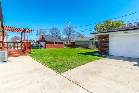 1714 Nicholson St, Crest Hill, IL 60403 photo 8