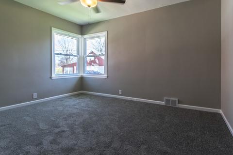1714 Nicholson St, Crest Hill, IL 60403 photo 32