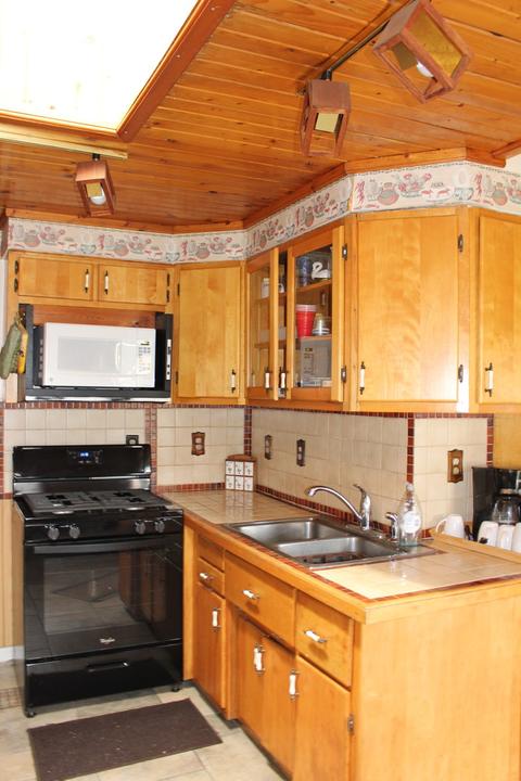 424 Cayuga St, Joliet, IL 60432 photo 4