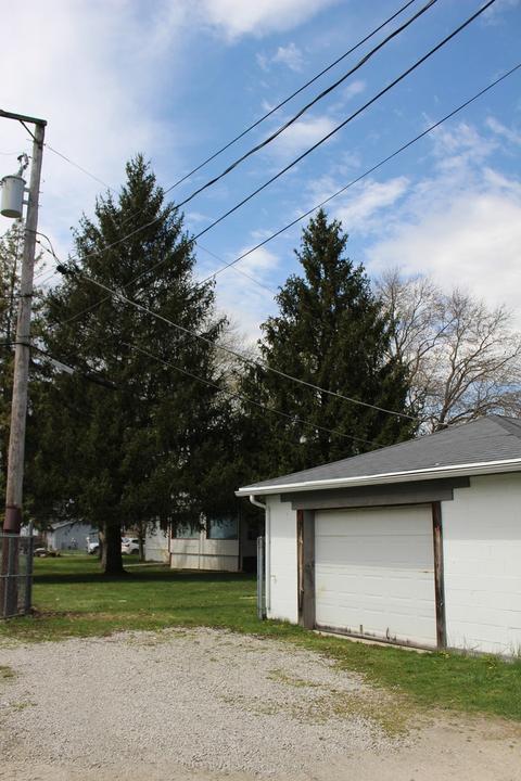 424 Cayuga St, Joliet, IL 60432 photo 39