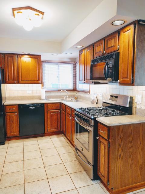 7410 W 114th Pl, Worth, IL 60482 photo 5