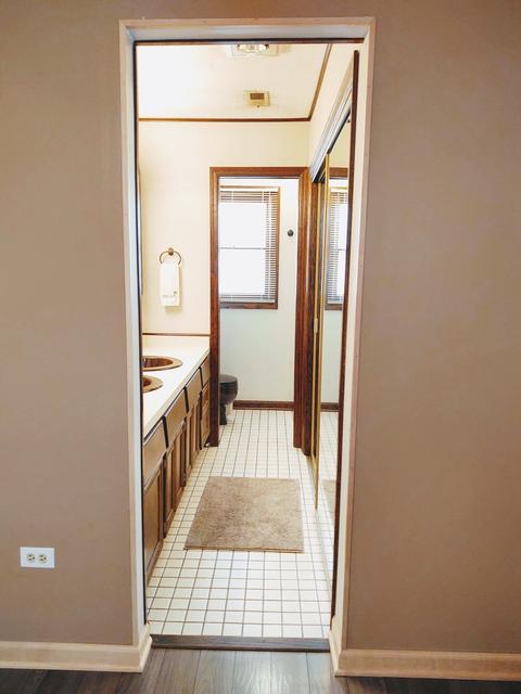 7410 W 114th Pl, Worth, IL 60482 photo 12