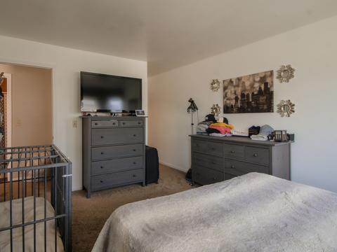 5948 Delaware Ave, Gurnee, IL 60031 photo 15