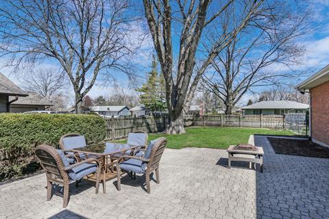 205 Alschuler Dr, Aurora, IL 60506 photo 3