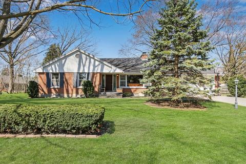 205 Alschuler Dr, Aurora, IL 60506 photo 1