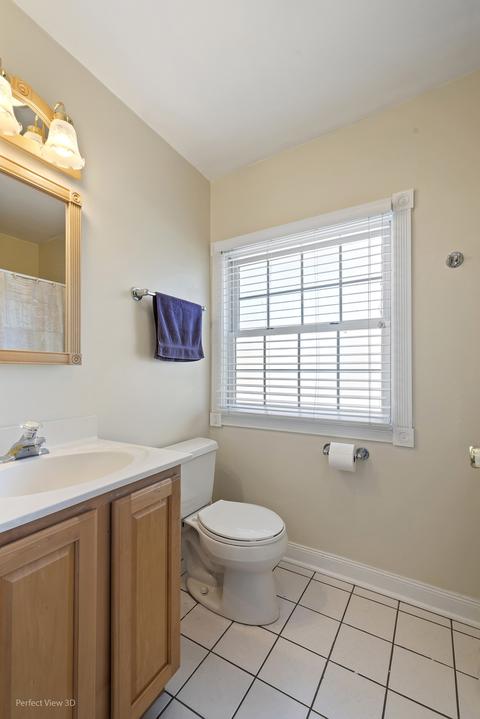 27 E Maple St, Lombard, IL 60148 photo 14