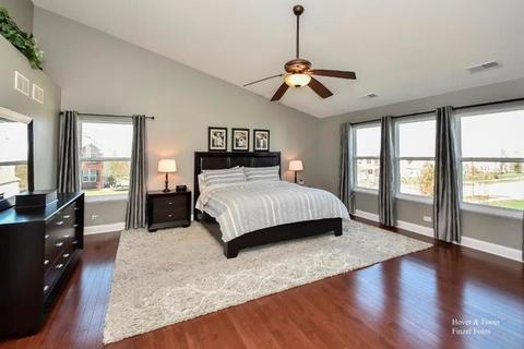 356 Shadow Hill Dr, Elgin, IL 60124 photo 14