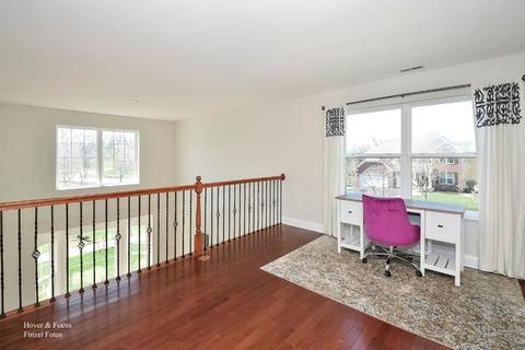 356 Shadow Hill Dr, Elgin, IL 60124 photo 24