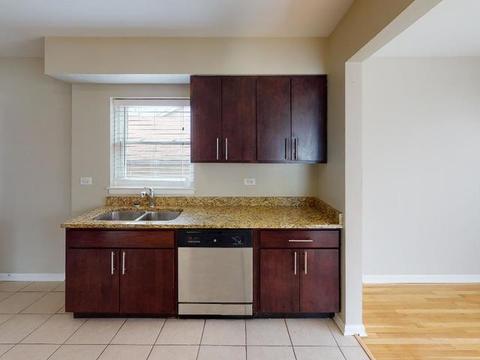 520 E Lincoln Ave, Des Plaines, IL 60018 photo 4