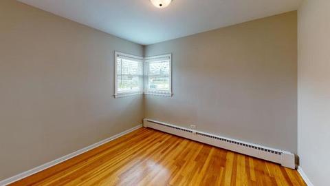 520 E Lincoln Ave, Des Plaines, IL 60018 photo 7