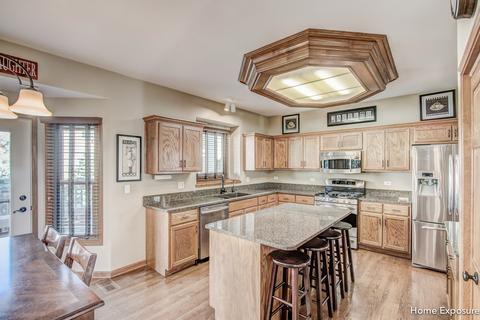 2543 Sutton Ln, Aurora, IL 60502 photo 6