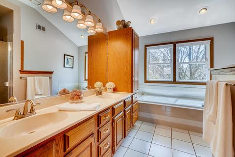 5006 Inverness Cir, Plainfield, IL 60586 photo 12