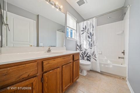 404 Monarch Birch Ln, Bartlett, IL 60103 photo 11
