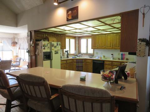 10685 Tabler Rd, Morris, IL 60450 photo 6