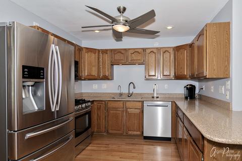 3404 Cove Ct, Johnsburg, IL 60051 photo 9