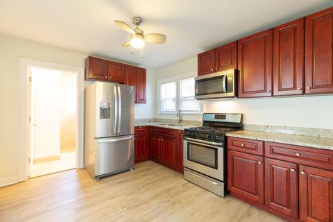 4023 Rose Ave, Lyons, IL 60534 photo 6