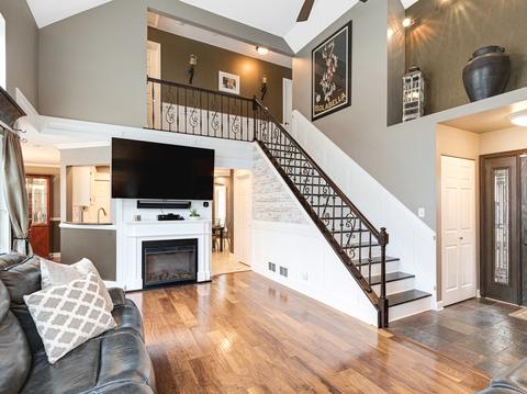 356 Bravo Ct, Bartlett, IL 60103 photo 4
