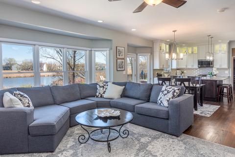 695 N Hundley St, Hoffman Estates, IL 60169 photo 18