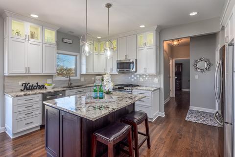 695 N Hundley St, Hoffman Estates, IL 60169 photo 10
