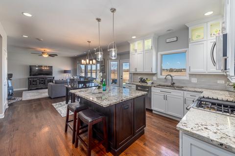 695 N Hundley St, Hoffman Estates, IL 60169 photo 15