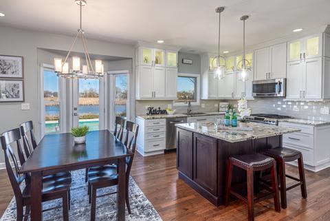 695 N Hundley St, Hoffman Estates, IL 60169 photo 9