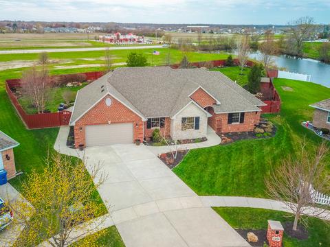 1459 Lakeside Ln, Morris, IL 60450 photo 2