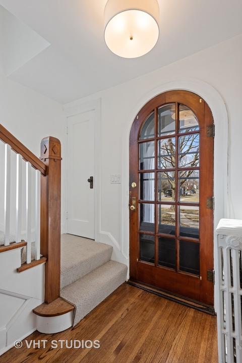204 E Madison Ave, Wheaton, IL 60187 photo 5