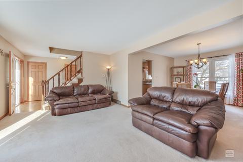 1061 Grenada Dr, Aurora, IL 60506 photo 12