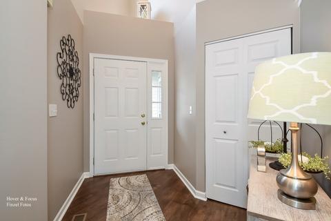 11009 Cape Cod Ln, Huntley, IL 60142 photo 2