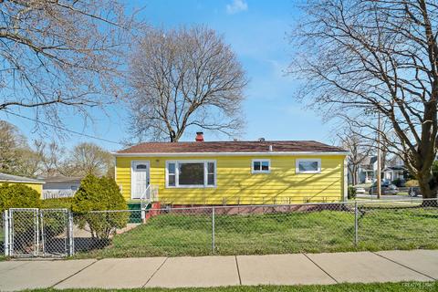 226 Summit St, Elgin, IL 60120 photo 1