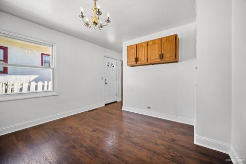 226 Summit St, Elgin, IL 60120 photo 6