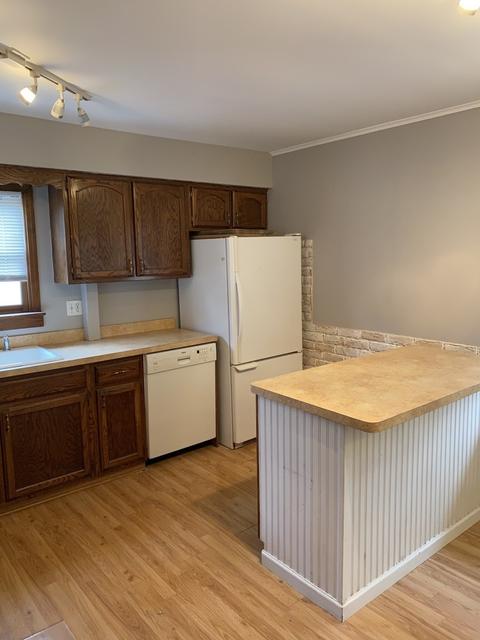 329 Douglas Rd, Batavia, IL 60510 photo 8