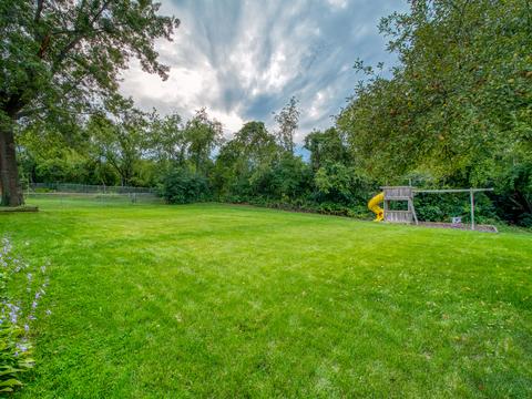 1110 Concord Ln, Hoffman Estates, IL 60192 photo 23
