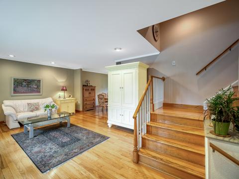 1110 Concord Ln, Hoffman Estates, IL 60192 photo 6