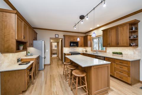 1344 Ada Ln, Naperville, IL 60540 photo 3