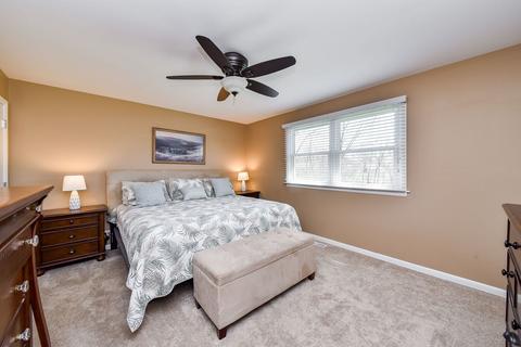 1905 Cheshire Ln, Wheaton, IL 60189 photo 13