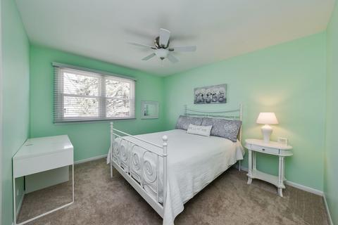 1905 Cheshire Ln, Wheaton, IL 60189 photo 14