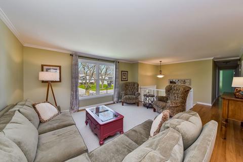 1905 Cheshire Ln, Wheaton, IL 60189 photo 6