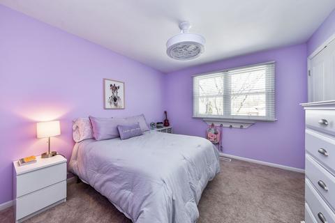 1905 Cheshire Ln, Wheaton, IL 60189 photo 15