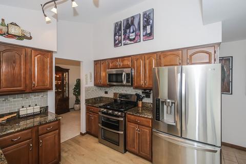 511 Ladysmith Rd, Bartlett, IL 60103 photo 12